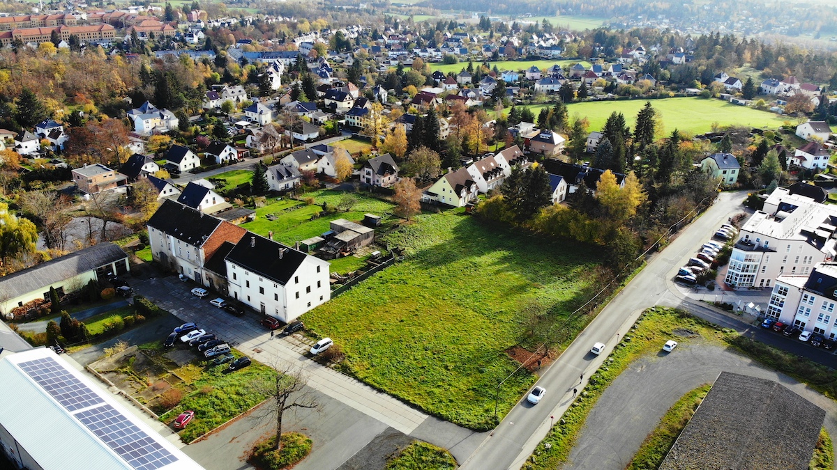Vogtland-Immobilien-Projekte-nieuwbouw-renovatie-vastgoed-investeren-Duitsland-Neundorf